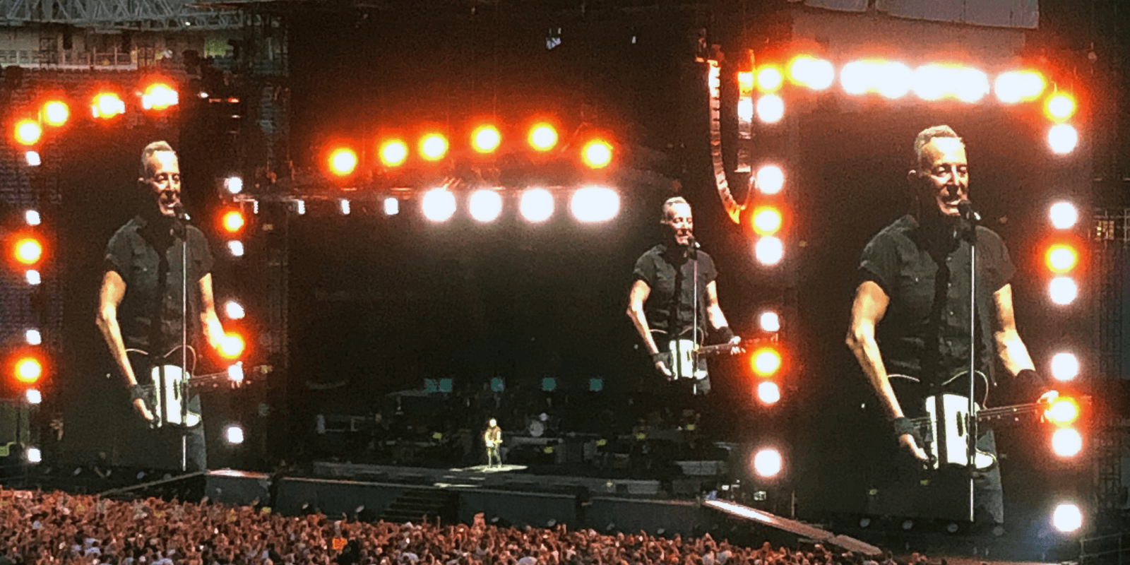 Bruce Springsteen and the E Street Band live in Foxboro